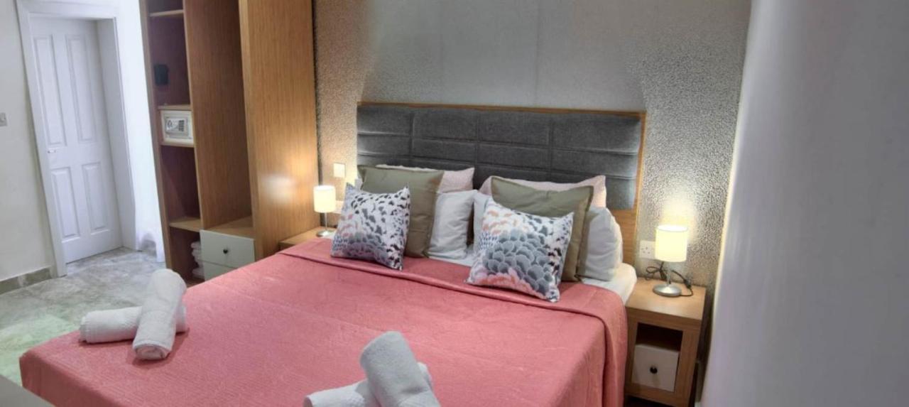 Ursula Apartments Self Catering Studios And 1-Br In Central Valletta By Tritoni Hotels Eksteriør billede